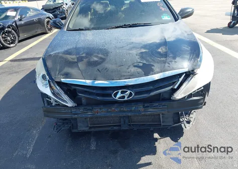 2013 Hyundai Sonata Gls z USA, uszkodzony, nr VIN 5NPEB4AC3DH631429